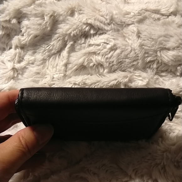 Black Leather-Free Card Holder - Picture 6 of 13